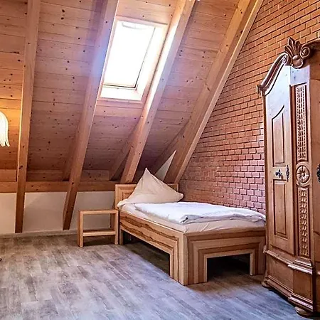 Lamm Hotel *